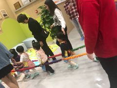 -金宝贝早教(大悦城中心)