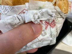 -The Habit Burger Grill 哈比特汉堡(爱琴海店)