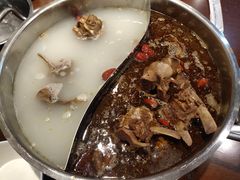 -亿诣蝎府炸酱面羊蝎子火锅(酷车小镇店)