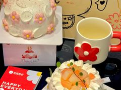 -花花卷卷·鲜食蛋糕(静安久光百货店)