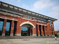 -华东政法大学(松江校区)