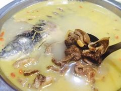 -鑫悦楼煎蟹·16年海鲜大排档