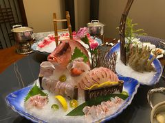 -余欢领鲜火锅(新街口店)