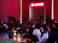 -TZ House音乐现场(来福士中心店)