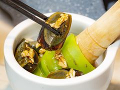 手捣皮蛋擂辣椒-千稻剁椒大鱼头(CityOn熙地港店)