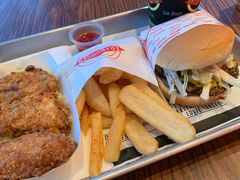 -FATBURGER 特富客汉堡(外交公寓店)