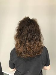 -卓梵美发·精品Salon