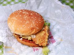 -麦当劳(南磨房店)