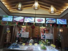 -老街坊美食汇(玉兰大街店)