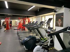-坚果健身24小时工作室(定西路店)