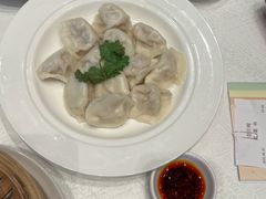 -景月阁空中食府(希尔顿酒店)
