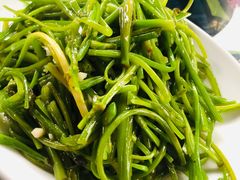 -小厨子私房菜·云南美食店