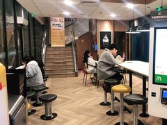 -麦当劳(杭州国际服装城店)