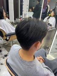 -藤野造型烫发染发