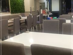大堂-嘉和一品粥(首经贸店)