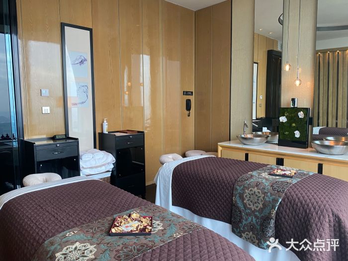 广州四季酒店·花水疗中心·高空Spa图片