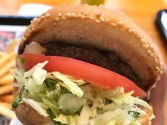 -The Habit Burger Grill 哈比特汉堡(复兴soho店)