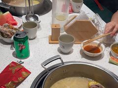-三人行骨头王火锅(长寿店)
