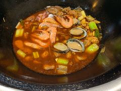 -锅来乐地锅鸡(安亭店)