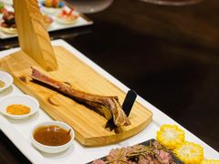 -江上荟·创意中国菜(绿地缤纷城店)