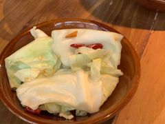 -半步颠小酒馆(繁花中心)