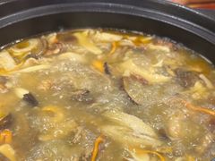 -菌之家·专业纯野生菌火锅·特色炒菌