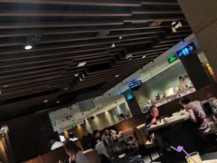 大堂-海底捞火锅鲜切牛肉主题店(长寿路店)