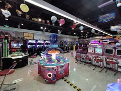 -嘻哈欢乐场(华宇广场店)