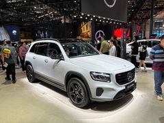 -奔驰上海利星(七宝店)