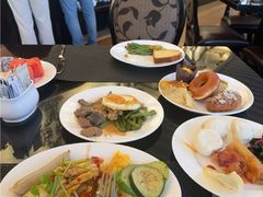 -圣丰索菲特·2 On 988 Café 自助餐厅