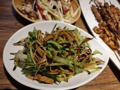 -平娃三宝烧烤·面食(南小街店)