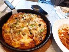 -必胜客(环球店)