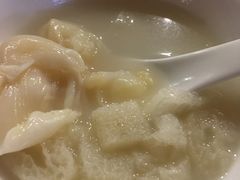 -东豪园林海鲜酒家(南港路辅路店)