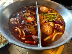 -湊湊火锅·茶憩(新中关购物中心店)
