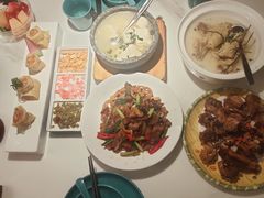 -荷塘秋月·本帮江浙菜(国权路店)