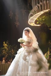 -拉瑞娜LaReine婚纱礼服高级定制