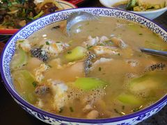 姜蛋鸡汤广东丝瓜-小粤楼·怀旧粤菜(万辉国际广场店)