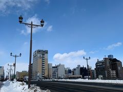 -币舞桥