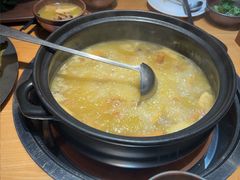 -一朵菌·野生菌探索家火锅(南亚店)