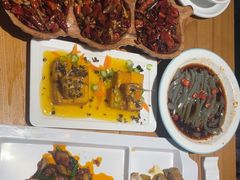 -隔壁老王·家常云南菜(花巷店)