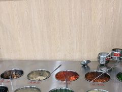 自助调料区-渔香岛美蛙鱼头火锅(威清路店)