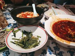 -川流不息·地道川菜·小龙虾(新松江路店)