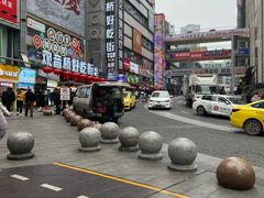 -观音桥步行街