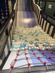 -MELAND CLUB亲子乐园·派对·餐厅(北京芳圆里ID MALL店)