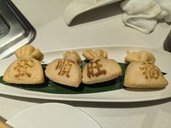 -海底捞火锅(长宁路龙之梦店)