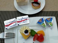 -亮马河饭店翠雅咖啡厅