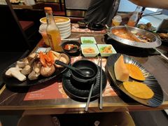 -一绪に和牛寿喜烧(罗湖益田假日店)