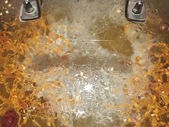 -一席地·本地鸡窝·杭帮鸡火锅(萧山银隆百货店)