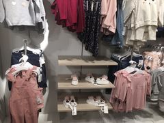 -H&M(星河城店)