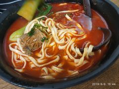 -李先生牛肉面大王(上海站南广场店)